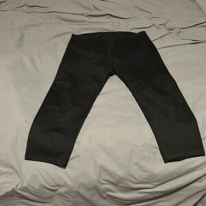 Fabalatics capri leggings